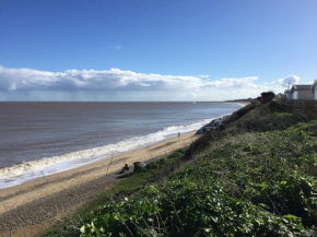 Beside the Seaside, Pakefield Holiday Park, Arbor Lane, Pakefield, Lowestoft NR33 7BE